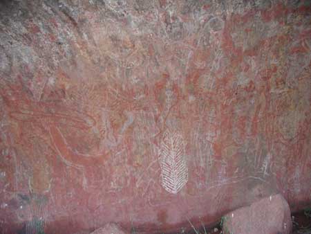 UluruCaveGlyphs2