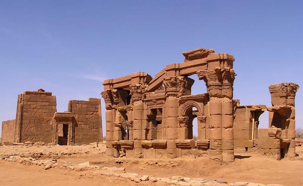 meroe great enclosure2