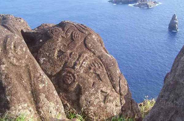easterispetroglyph2