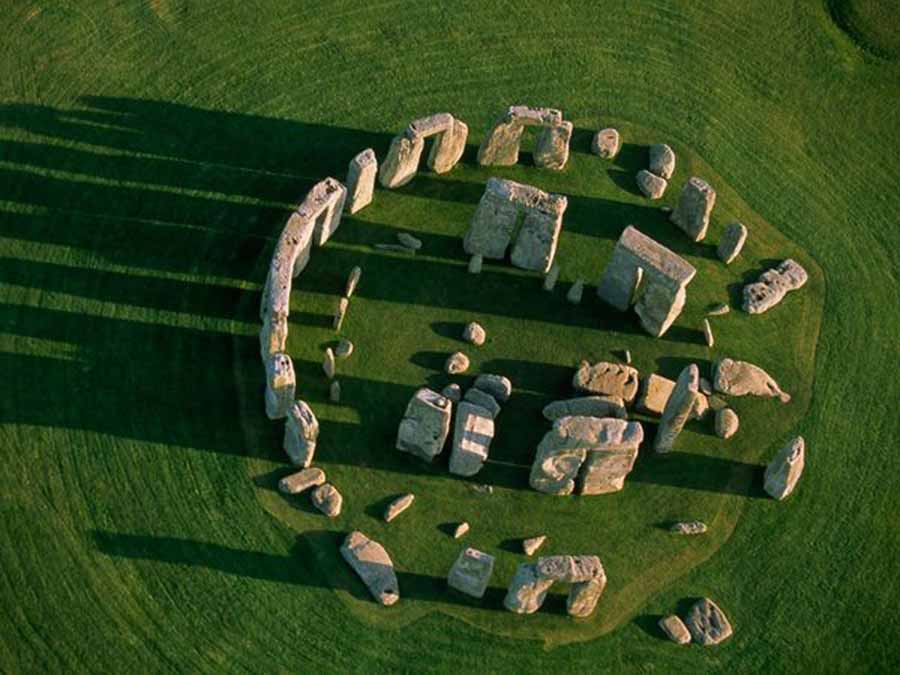 stonehengeabove