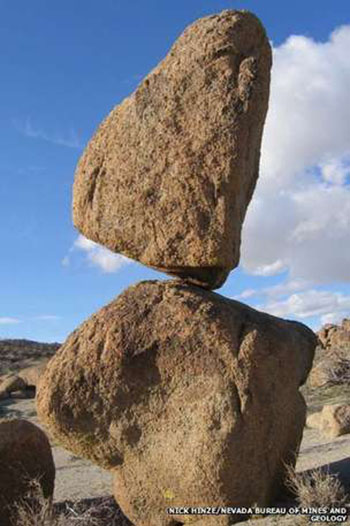 balancedrocks815a